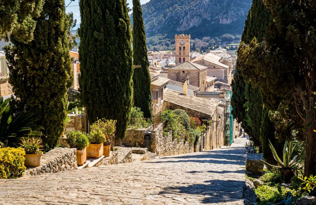 Attractive Urban Plot for Sale in Pollensa
